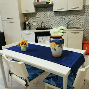 https://casa-rapisarda.catania-hotels.net